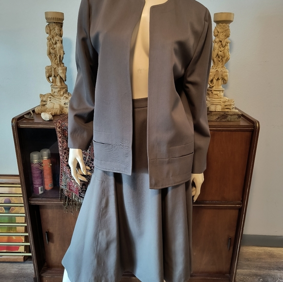 Linda Allard for Ellen Tracy Wool Skirt Set 2 pc. Neutral Khaki - Picture 2 of 11